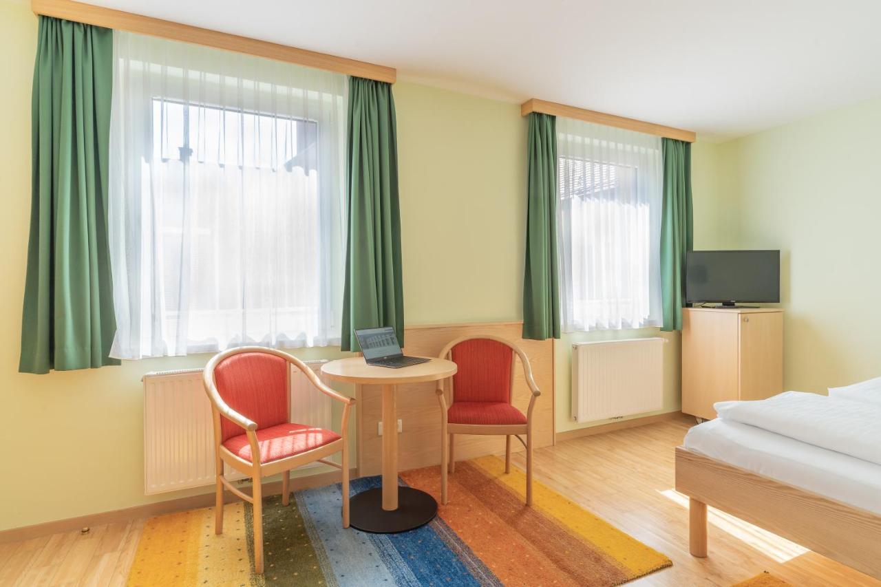 Hotel Kindler 2,0 Self-Check-In Λεόμπεν Εξωτερικό φωτογραφία