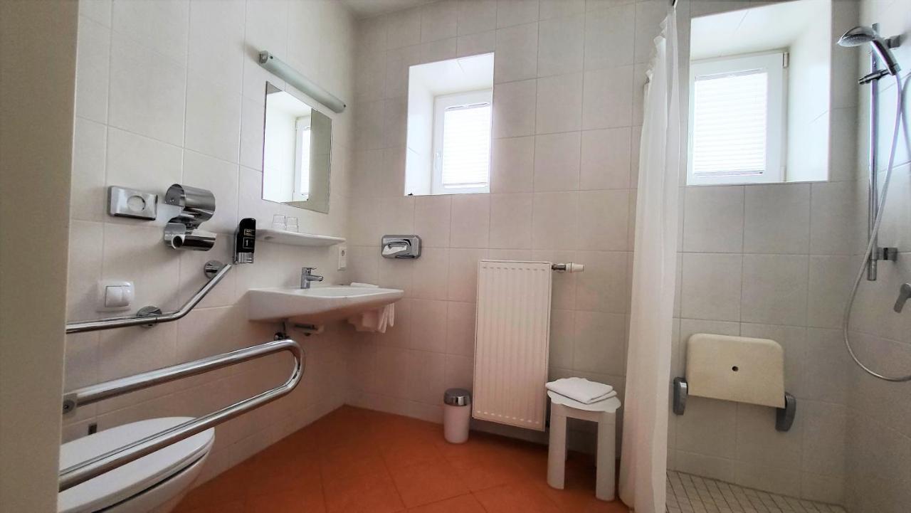 Hotel Kindler 2,0 Self-Check-In Λεόμπεν Εξωτερικό φωτογραφία